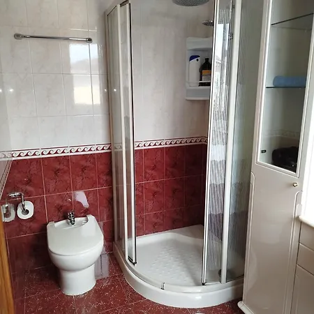 Habitación en casa particular Alberto Astur Oviedo