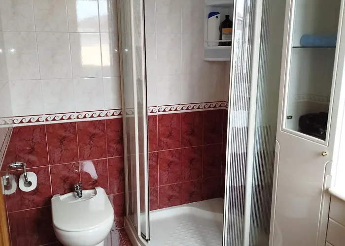 Habitación en casa particular Alberto Astur Privadas Màs Cocina Oviedo